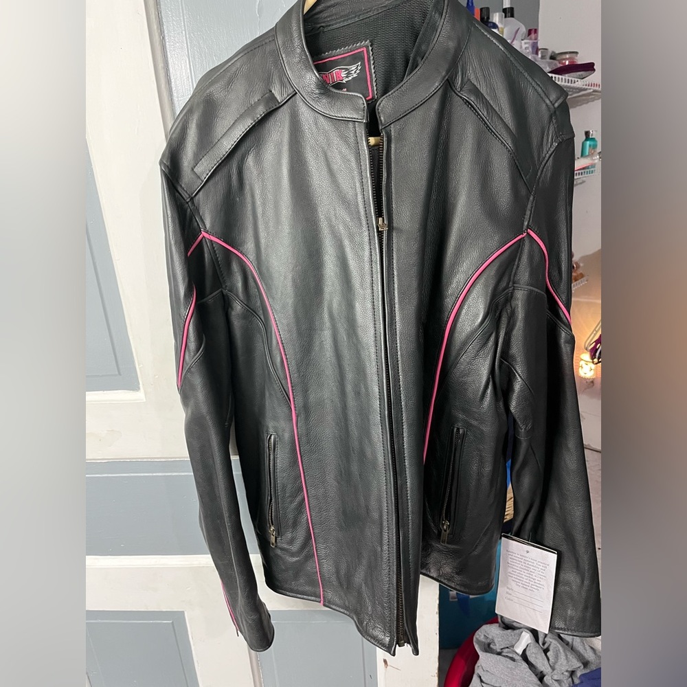 Women’s motorcycle leather jacket